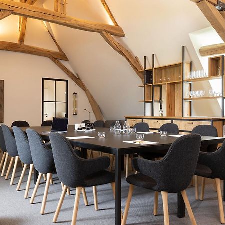 Chateau De La Resle - Design Hotels Montigny-la-Resle Exterior photo